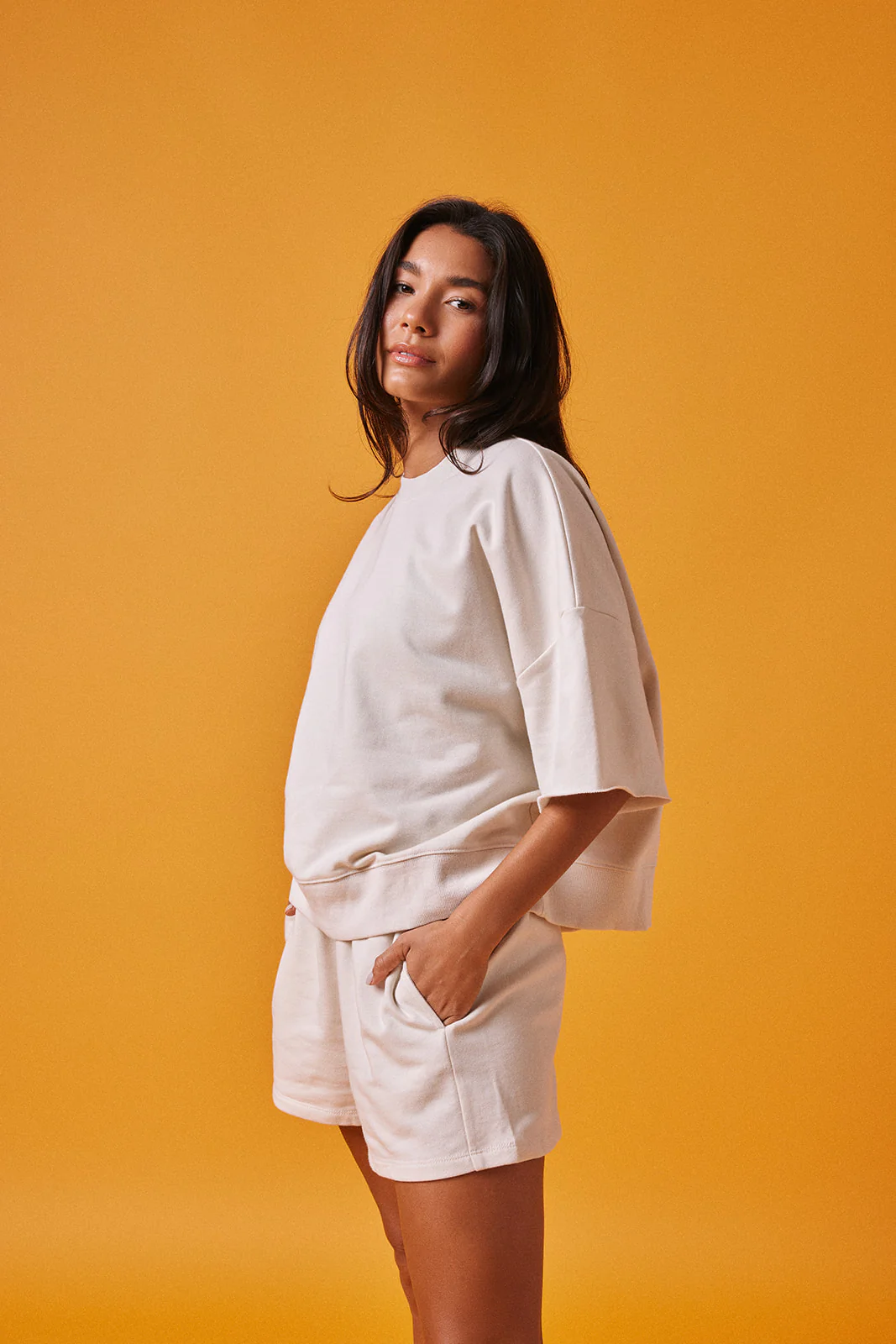 EVERYDAY CROPPED CREW BUTTERCREAM - Image 5