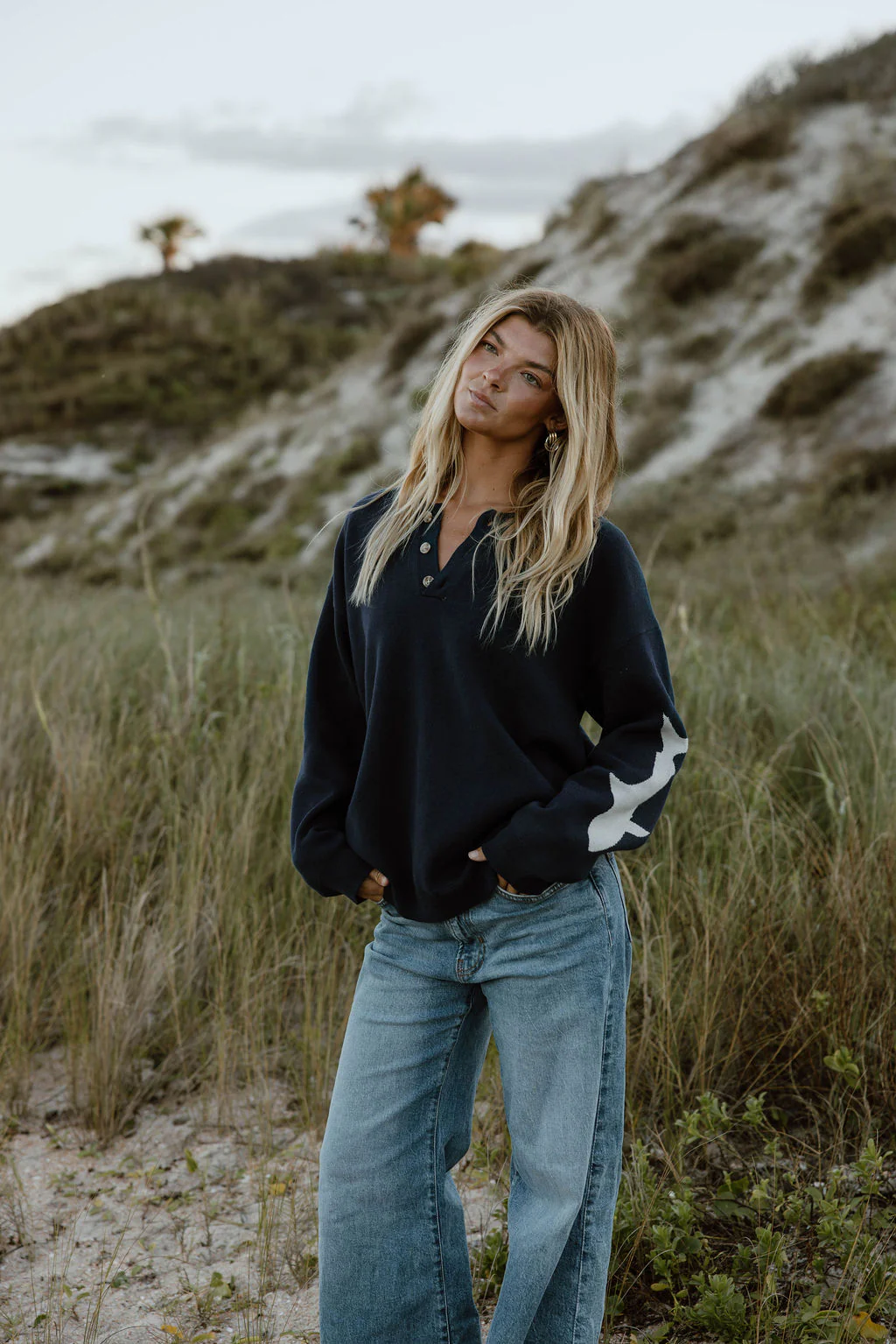 HEART ON MY SLEEVE KNIT NAVY
