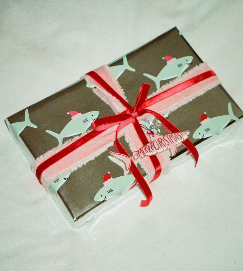 SANTA JAWS GIFT WRAP ROLL