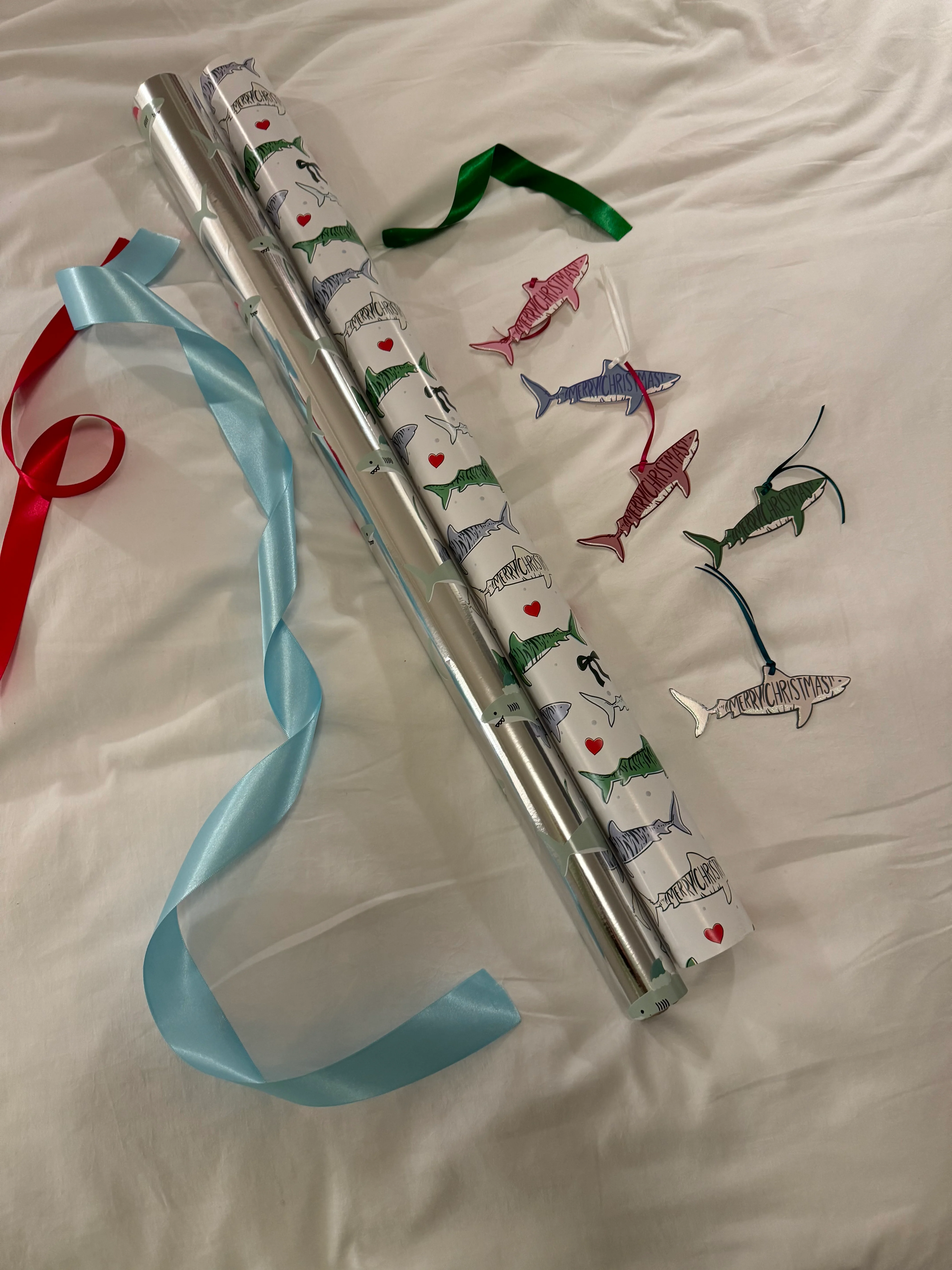 SANTA JAWS GIFT WRAP ROLL - Image 4